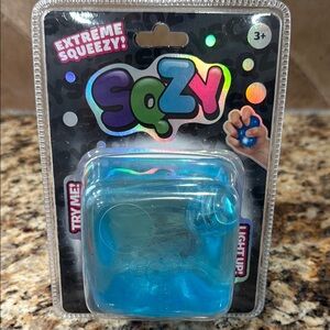 Sunny Days Light-Up Extreme Squeezy Toy - Blue (Compare to Needoh niceberg)